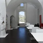 Basiliani 3* Ματέρα