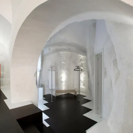 Ξενοδοχείο Basiliani 3*