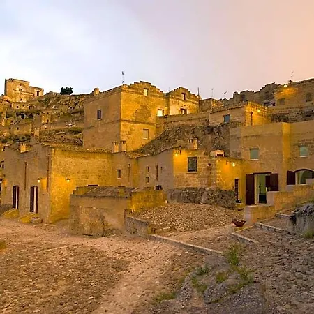 Basiliani 3* Matera